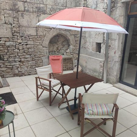Studio De Charme, Au Calme Dans Le Vieux Chaumont Chaumont  Eksteriør bilde